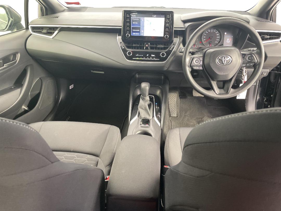 Photo '17' of Toyota Corolla