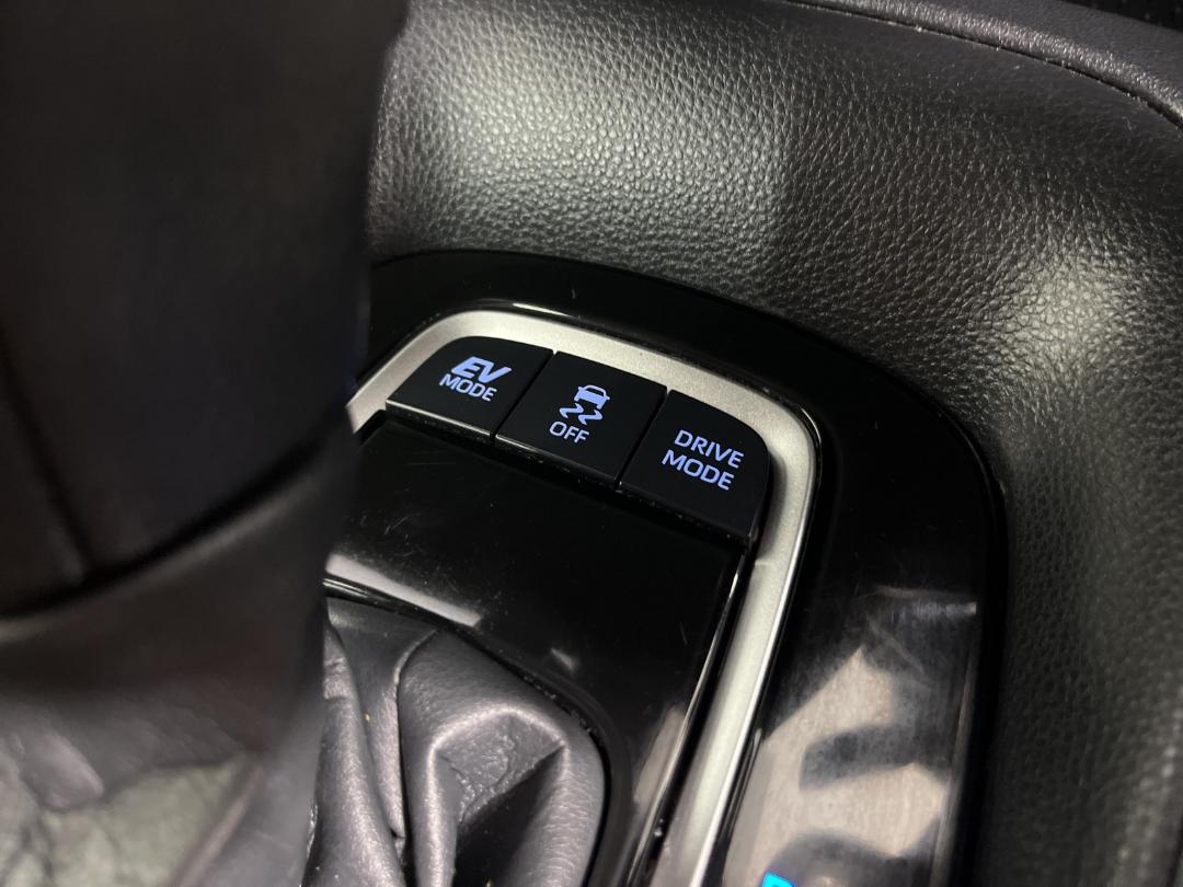 Photo '28' of Toyota Corolla