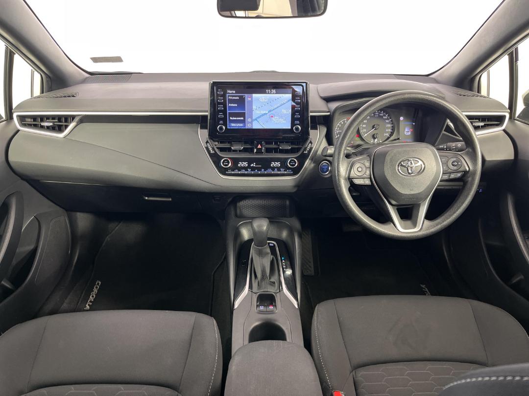 Photo '17' of Toyota Corolla