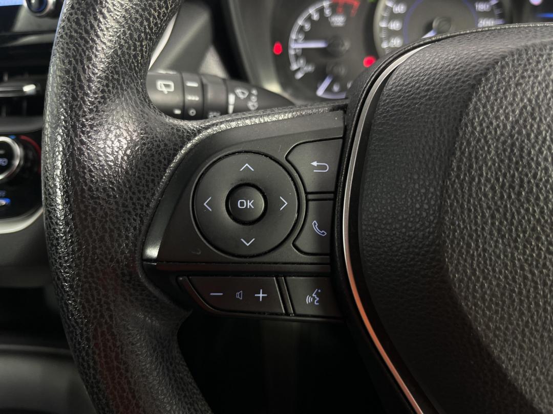 Photo '24' of Toyota Corolla