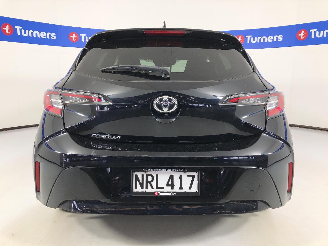 Photo '6' of Toyota Corolla