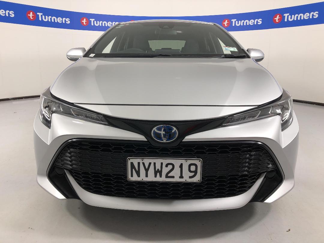 Photo '2' of Toyota Corolla