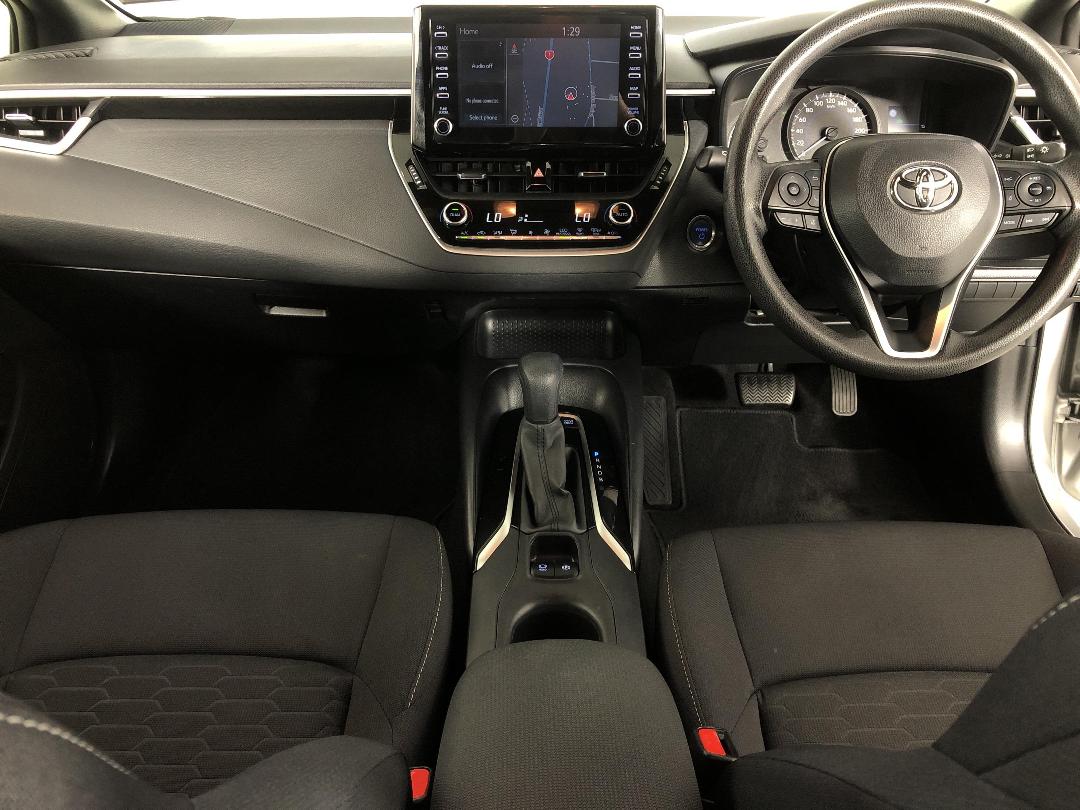 Photo '17' of Toyota Corolla