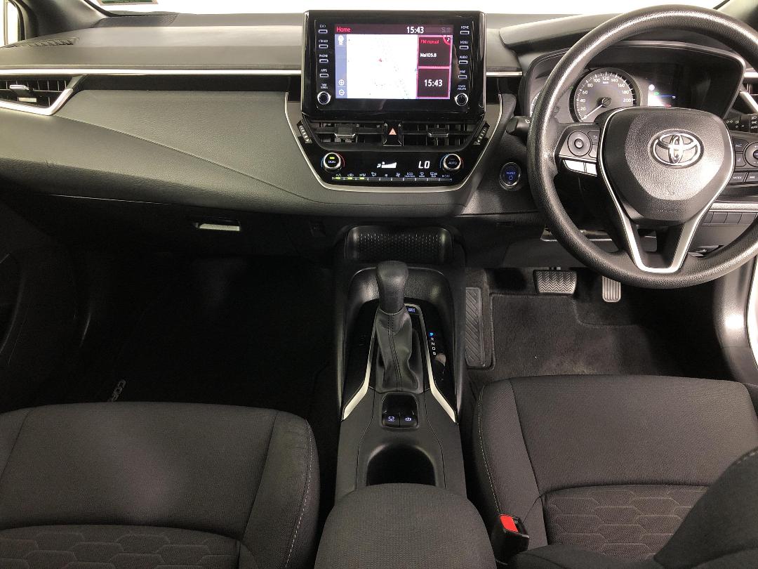 Photo '17' of Toyota Corolla