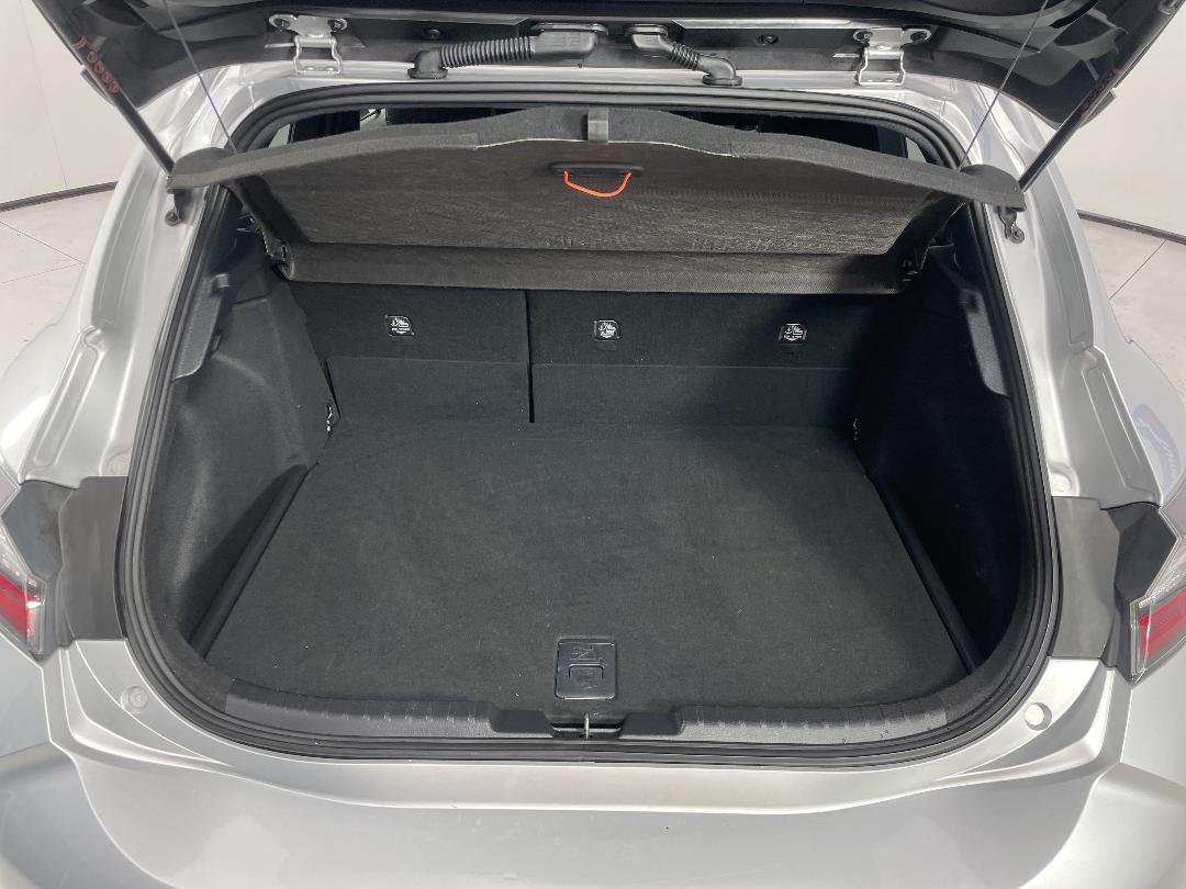 Photo '14' of Toyota Corolla