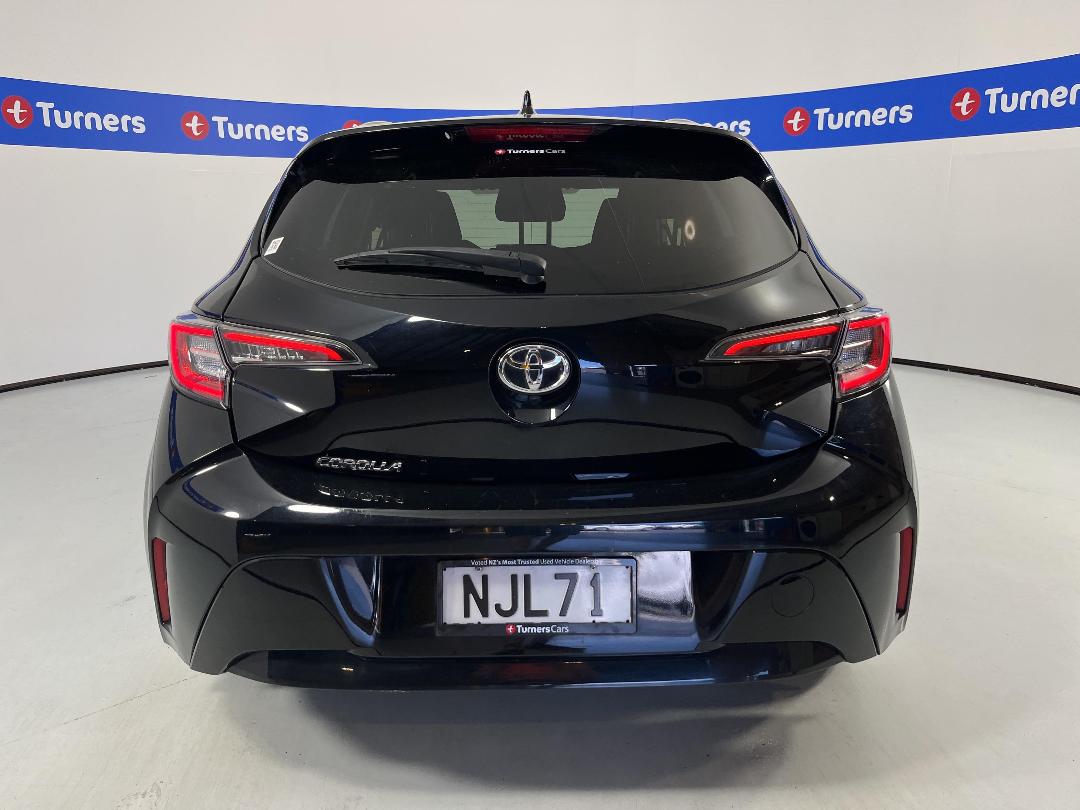 Photo '6' of Toyota Corolla Photo '6' of Toyota Corolla