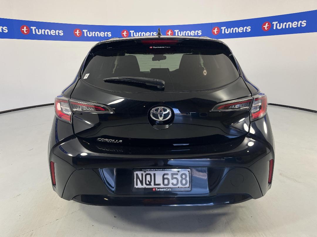 Photo '6' of Toyota Corolla