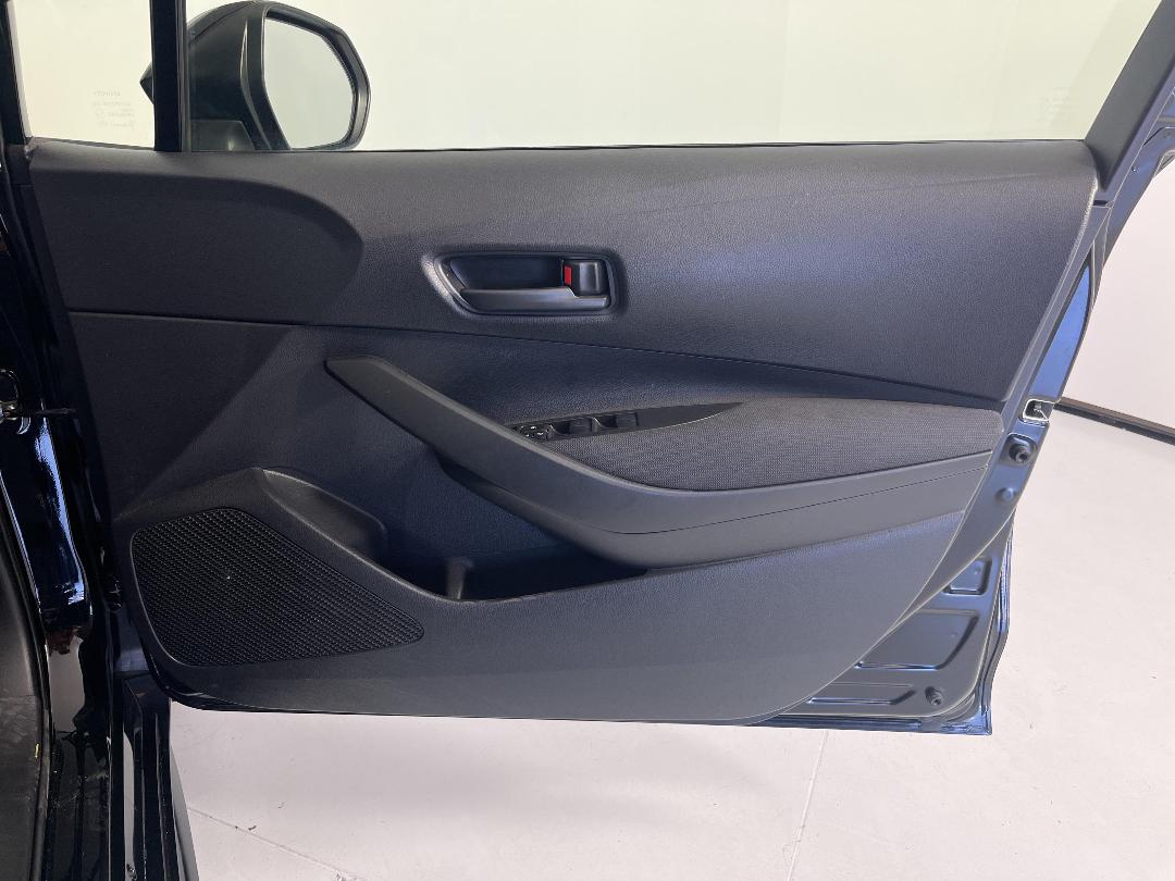 Photo '15' of Toyota Corolla