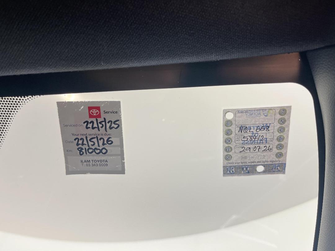 Photo '30' of Toyota Corolla