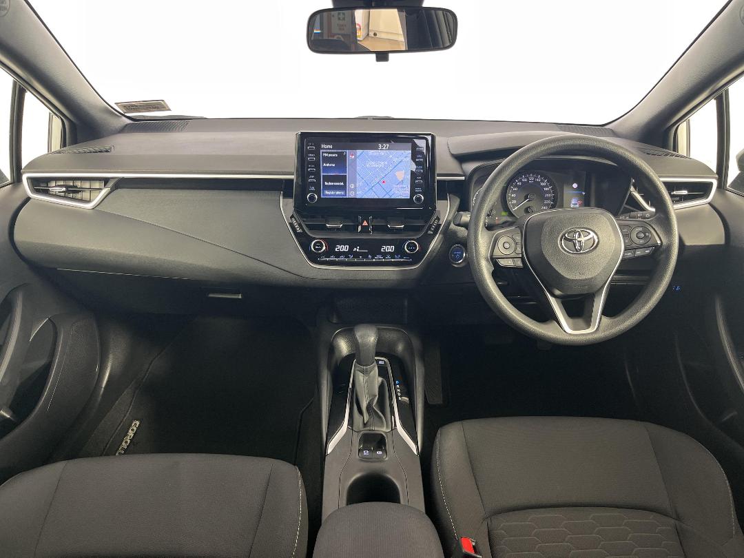 Photo '17' of Toyota Corolla Photo '17' of Toyota Corolla