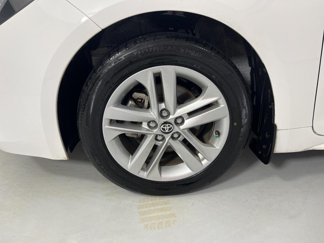 Photo '10' of Toyota Corolla