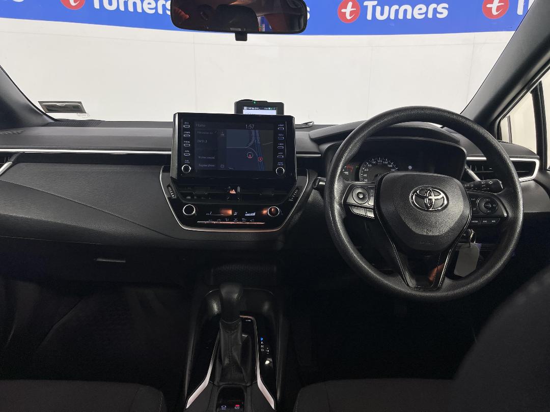 Photo '17' of Toyota Corolla