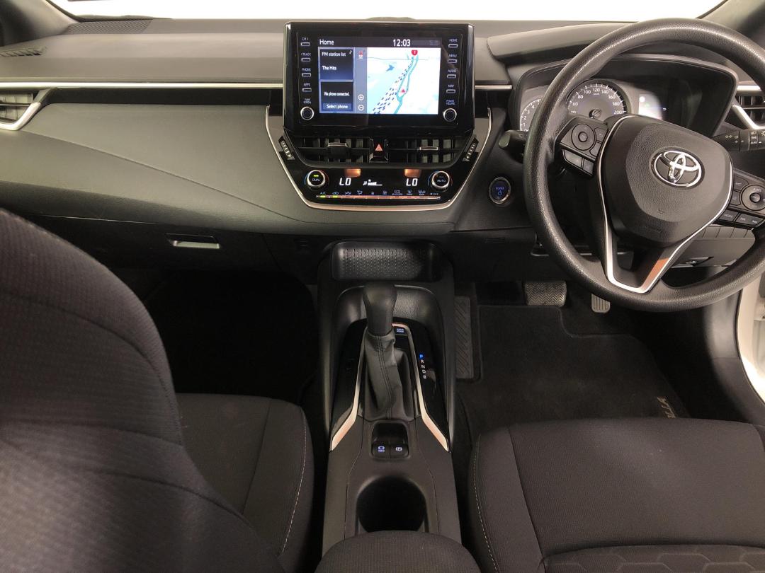 Photo '17' of Toyota Corolla Photo '17' of Toyota Corolla