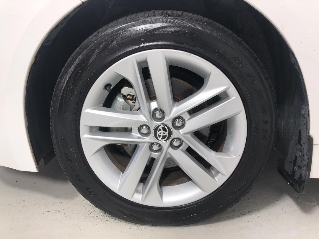 Photo '10' of Toyota Corolla Photo '10' of Toyota Corolla