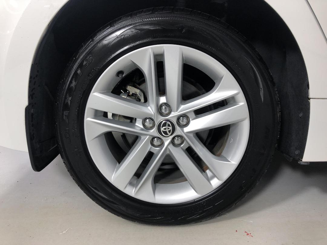 Photo '12' of Toyota Corolla Photo '12' of Toyota Corolla