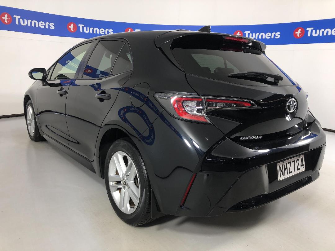 Photo '5' of Toyota Corolla Photo '5' of Toyota Corolla