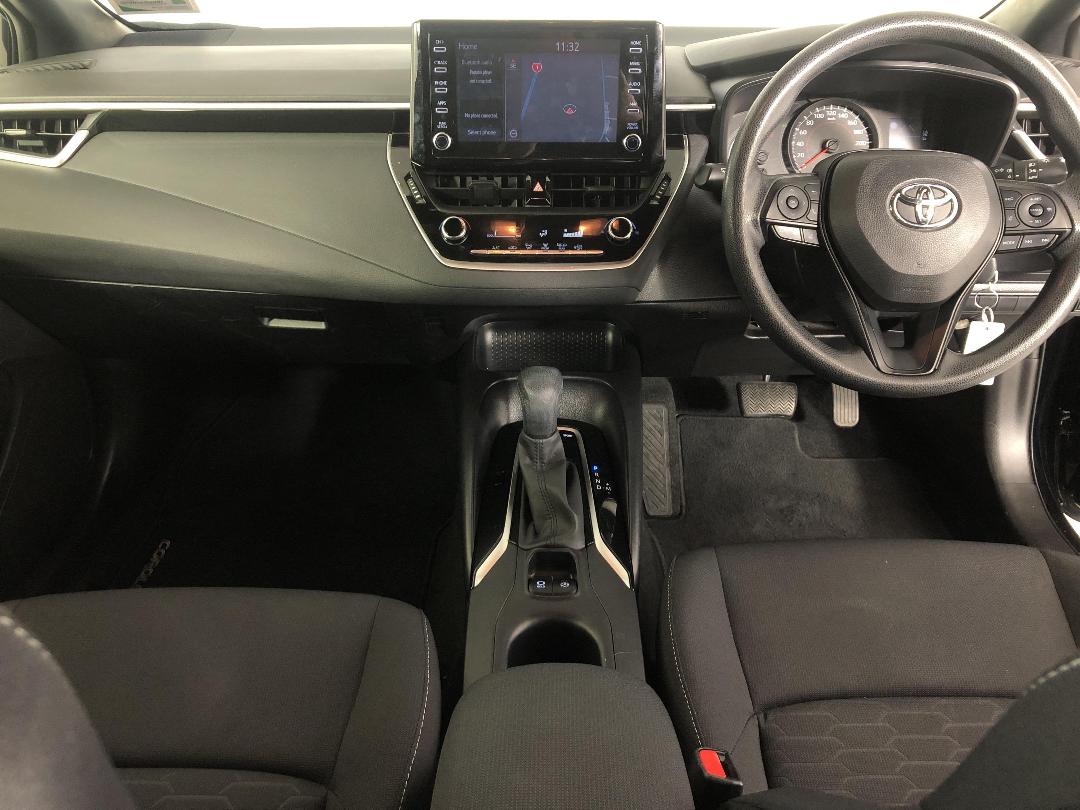 Photo '17' of Toyota Corolla Photo '17' of Toyota Corolla