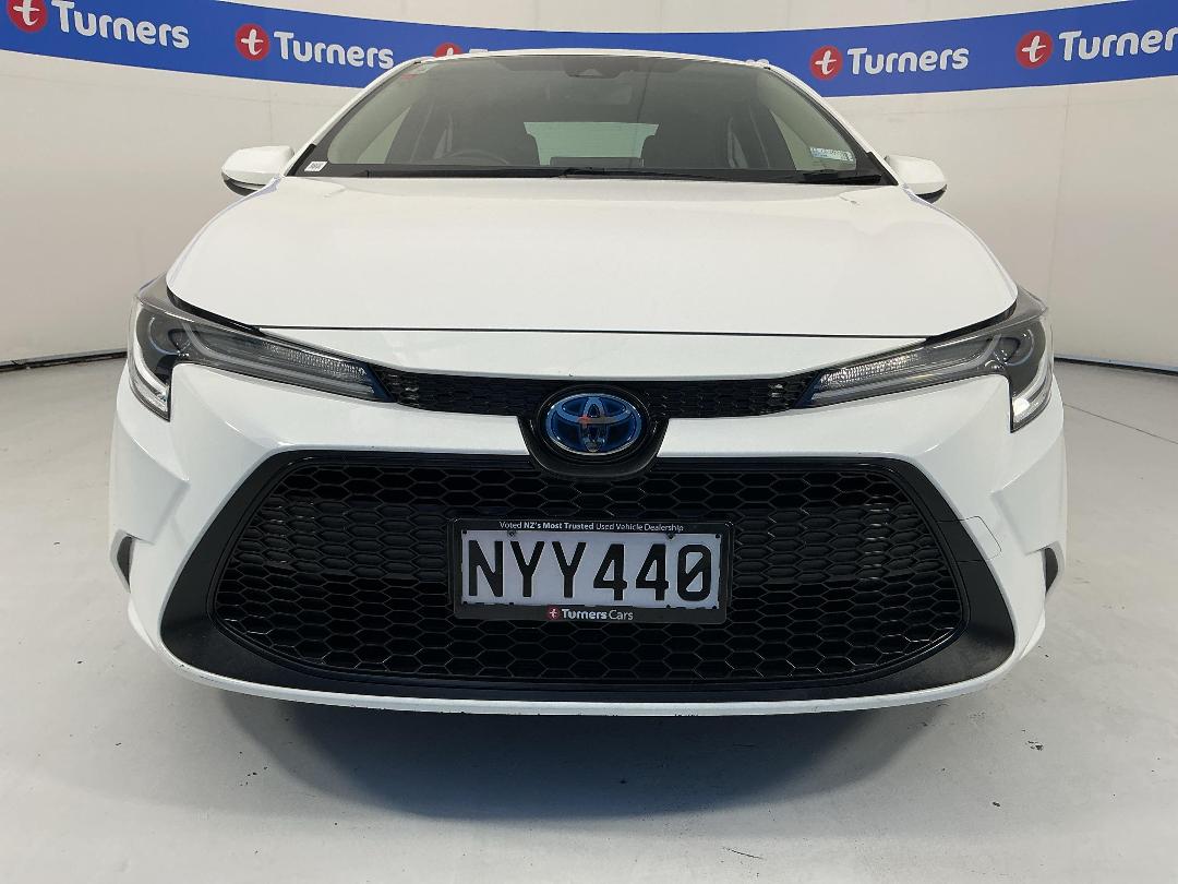 Photo '2' of Toyota Corolla