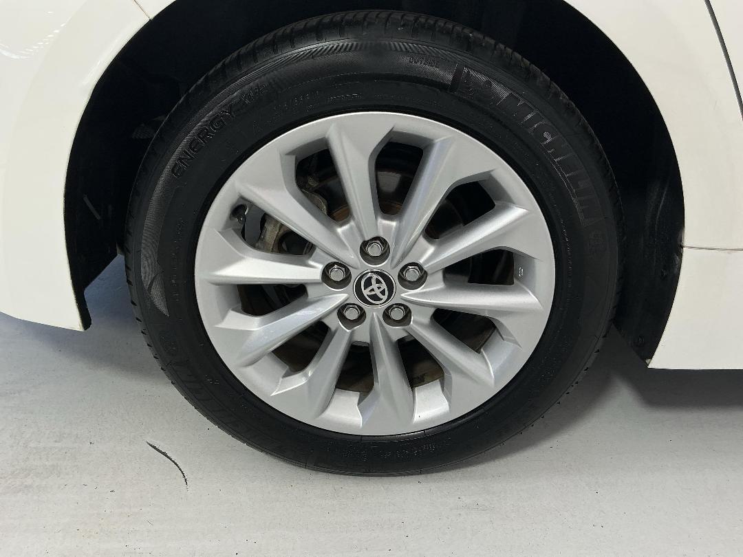 Photo '12' of Toyota Corolla