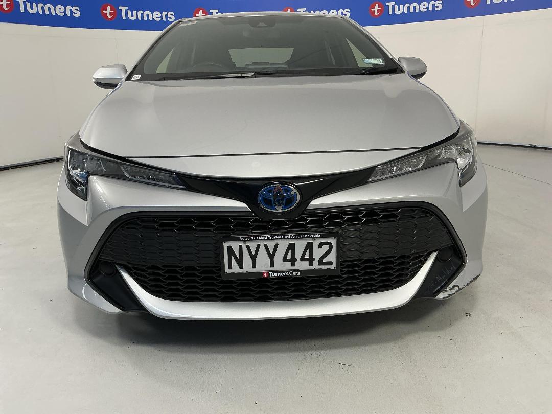 Photo '2' of Toyota Corolla