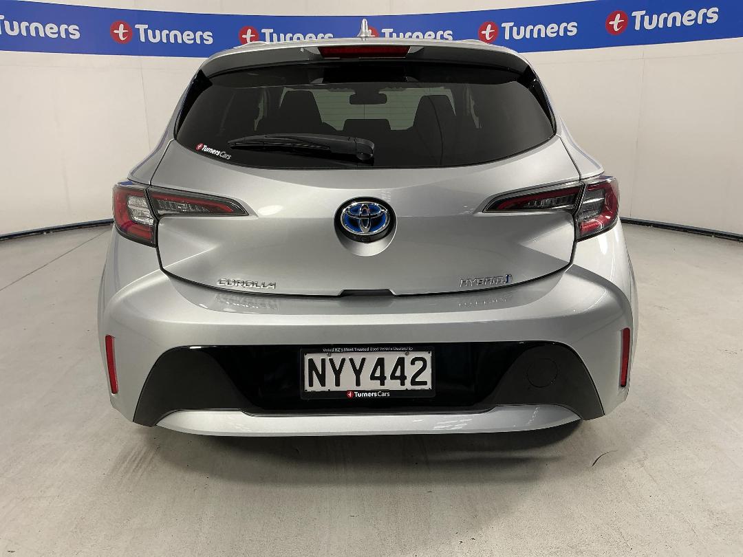 Photo '6' of Toyota Corolla