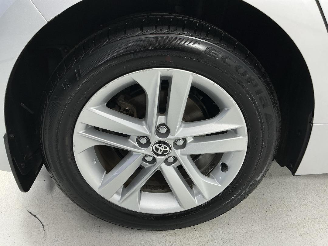 Photo '12' of Toyota Corolla