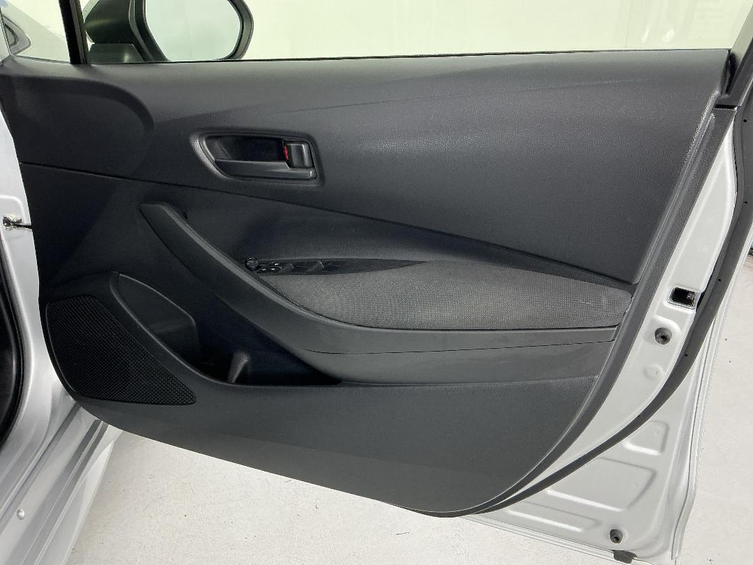 Photo '15' of Toyota Corolla