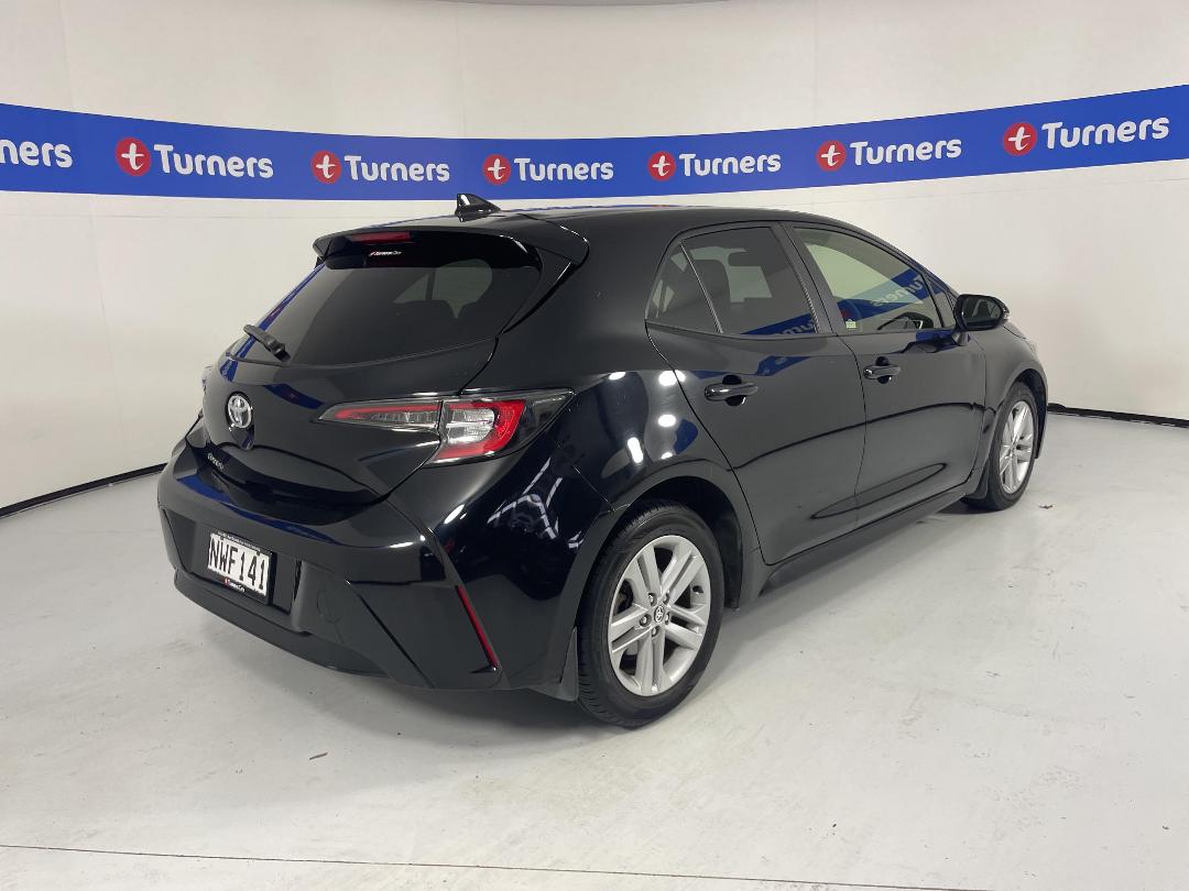 Photo '7' of Toyota Corolla Photo '7' of Toyota Corolla