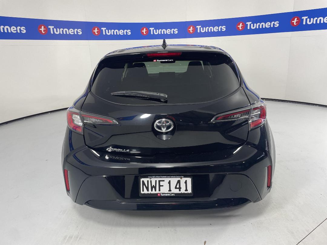 Photo '6' of Toyota Corolla Photo '6' of Toyota Corolla