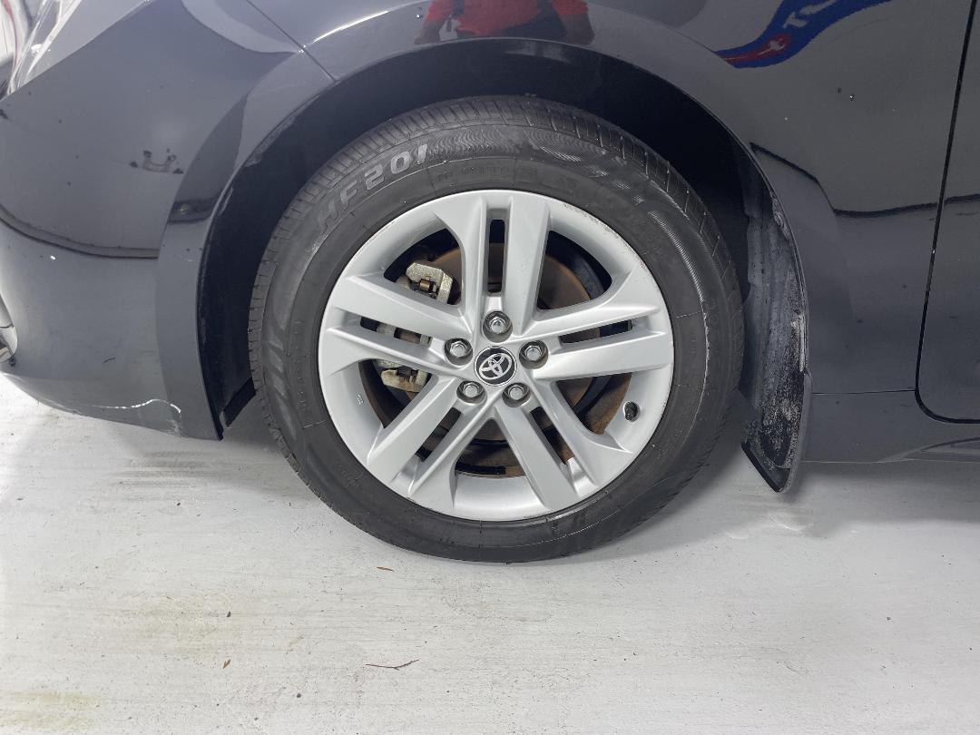 Photo '10' of Toyota Corolla