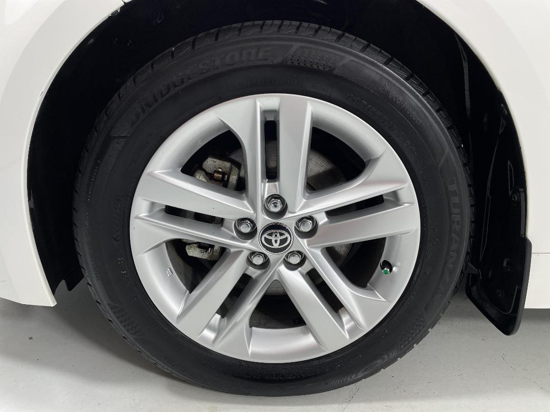 Photo '10' of Toyota Corolla Photo '10' of Toyota Corolla