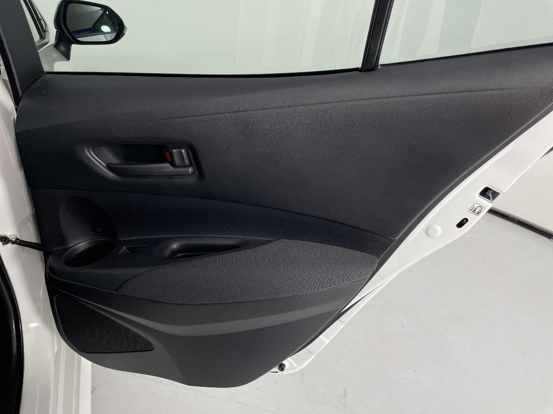 Photo '19' of Toyota Corolla Photo '19' of Toyota Corolla