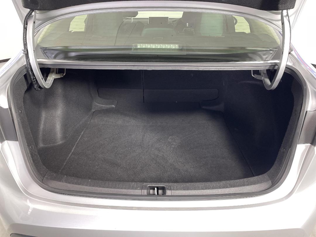 Photo '14' of Toyota Corolla