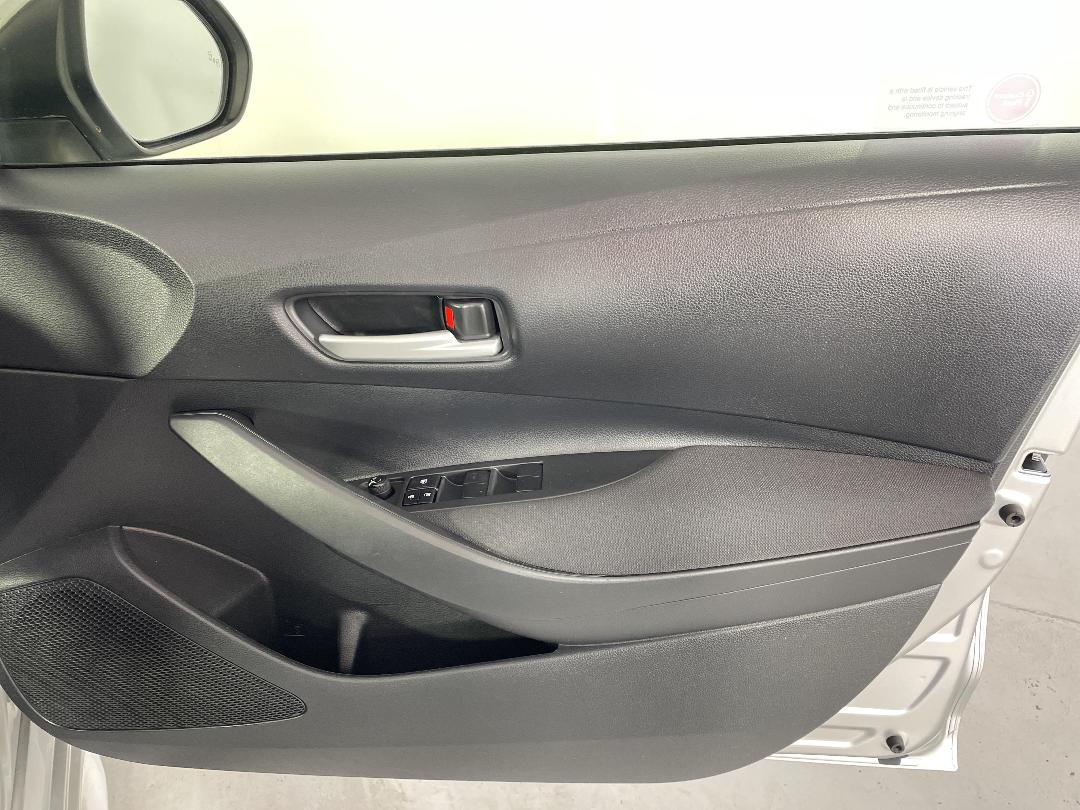 Photo '15' of Toyota Corolla