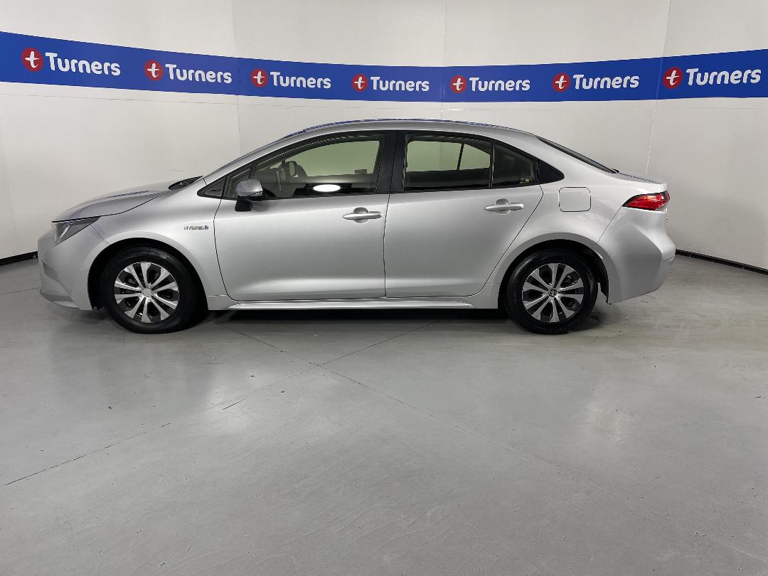 Photo '24' of Toyota Corolla