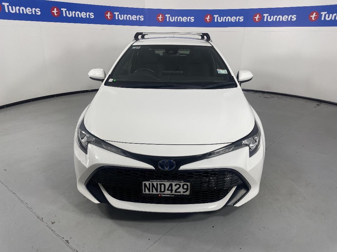 Photo '2' of Toyota Corolla Photo '2' of Toyota Corolla