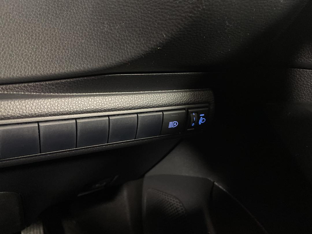 Photo '28' of Toyota Corolla Photo '28' of Toyota Corolla