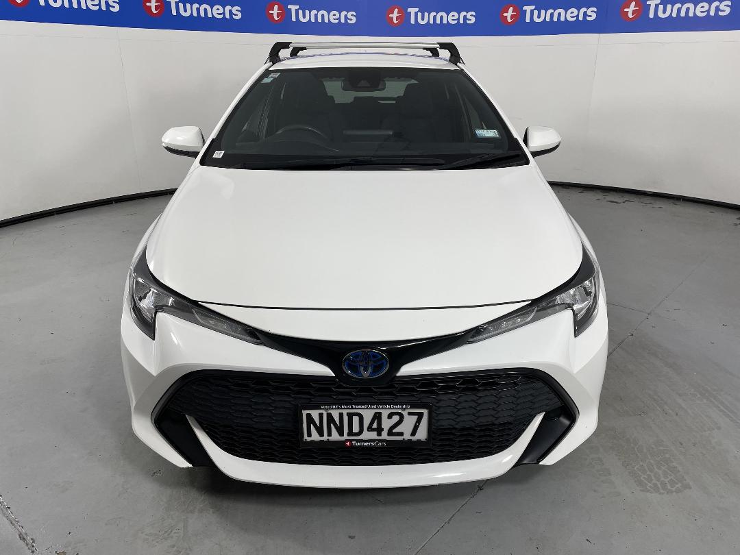 Photo '2' of Toyota Corolla Photo '2' of Toyota Corolla