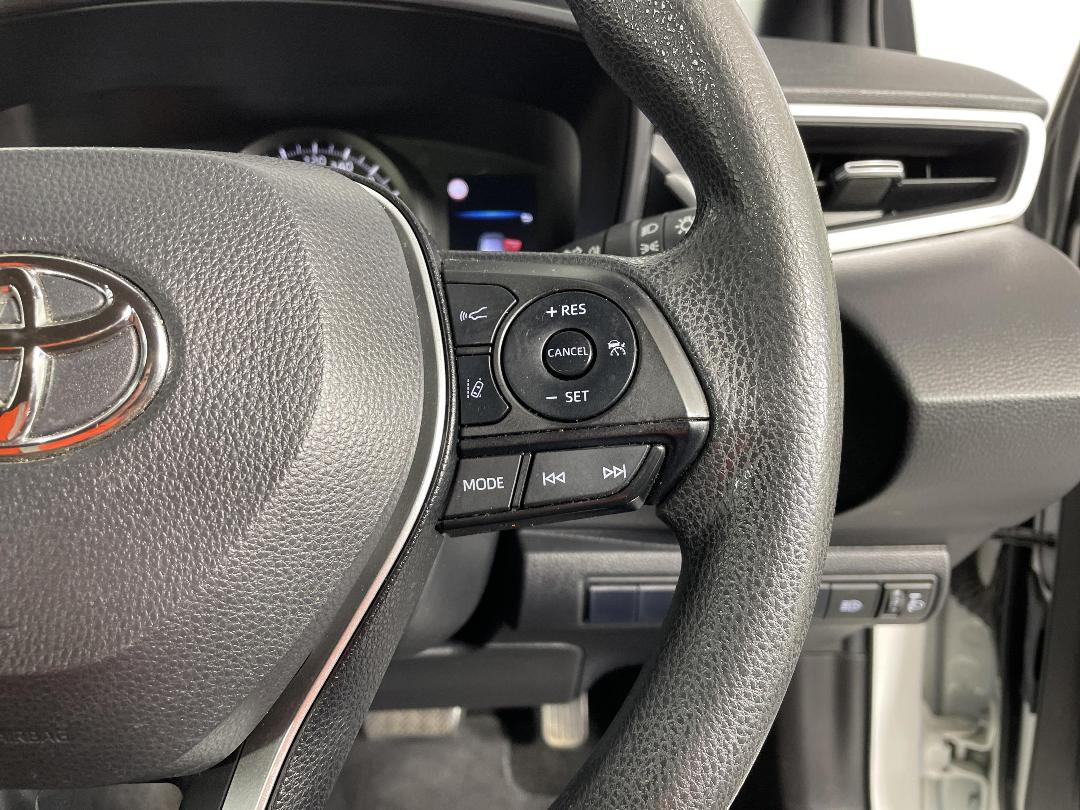 Photo '29' of Toyota Corolla Photo '29' of Toyota Corolla