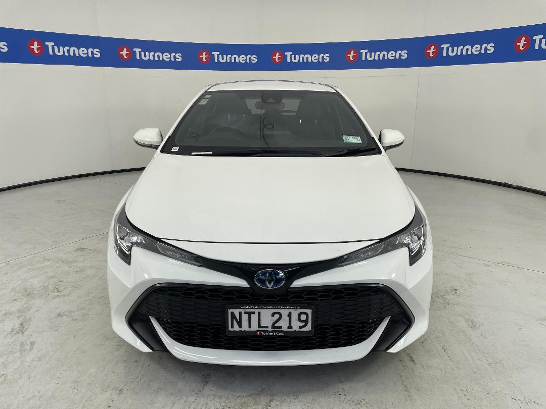 Photo '2' of Toyota Corolla