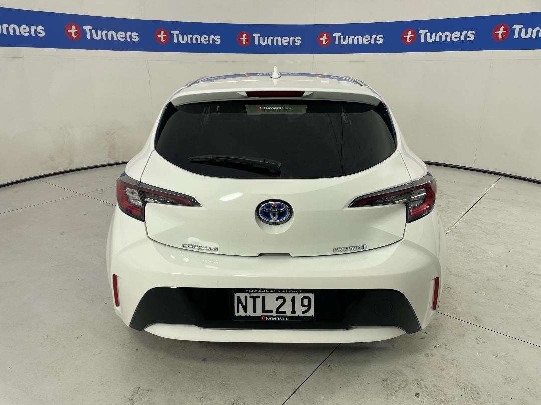 Photo '6' of Toyota Corolla