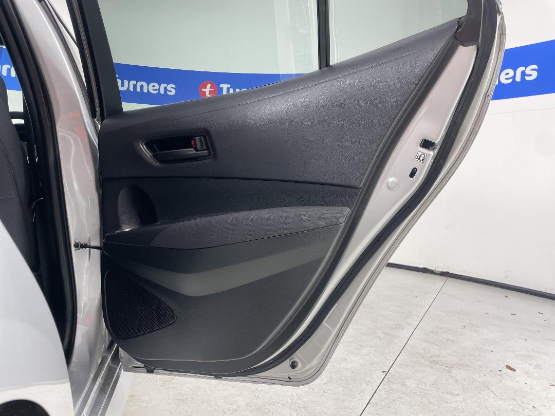 Photo '19' of Toyota Corolla