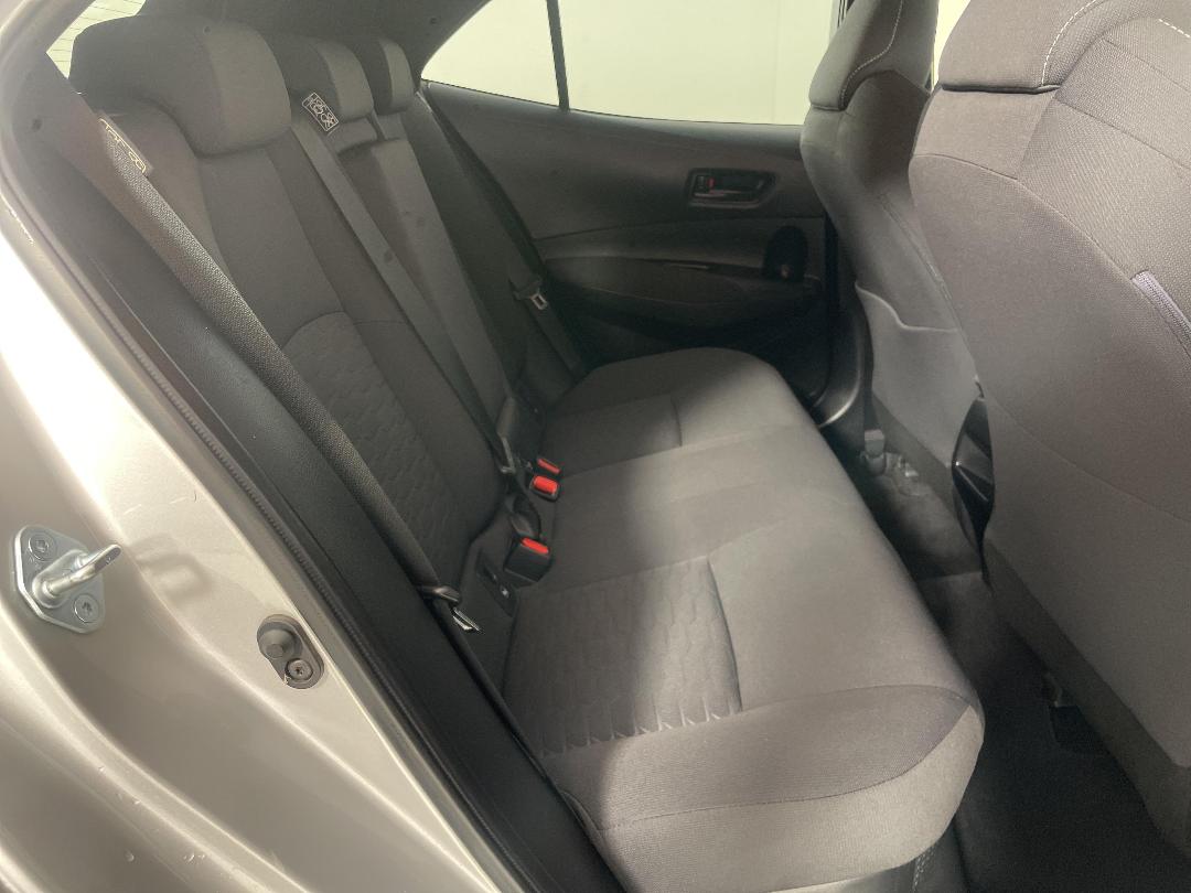 Photo '20' of Toyota Corolla