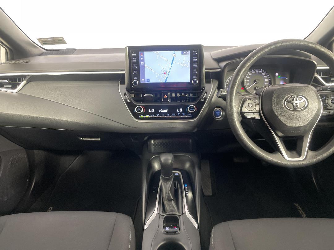 Photo '17' of Toyota Corolla