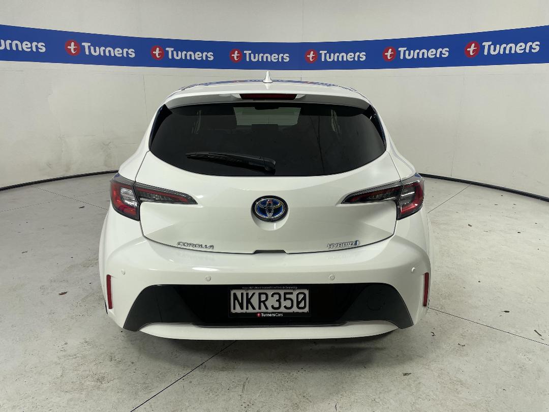 Photo '6' of Toyota Corolla