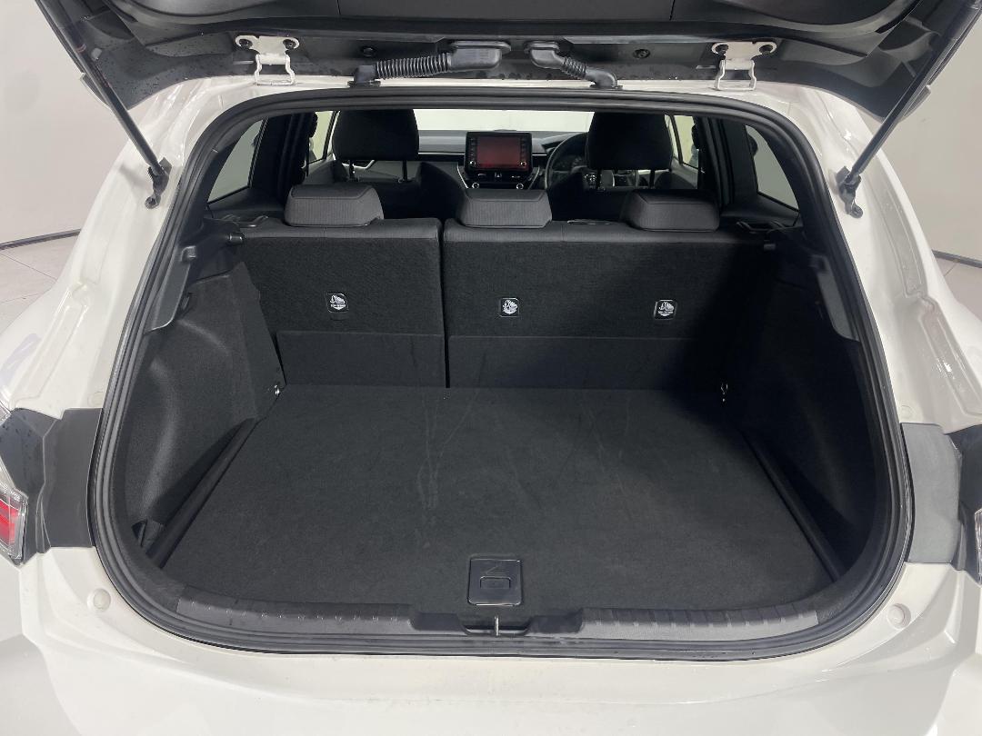 Photo '14' of Toyota Corolla