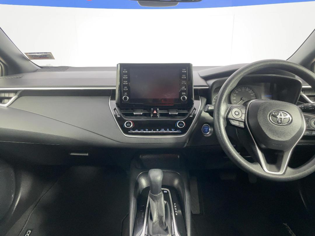 Photo '17' of Toyota Corolla