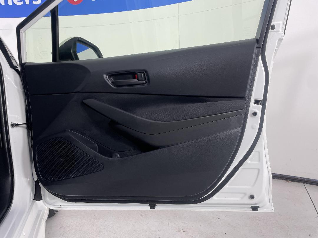 Photo '15' of Toyota Corolla