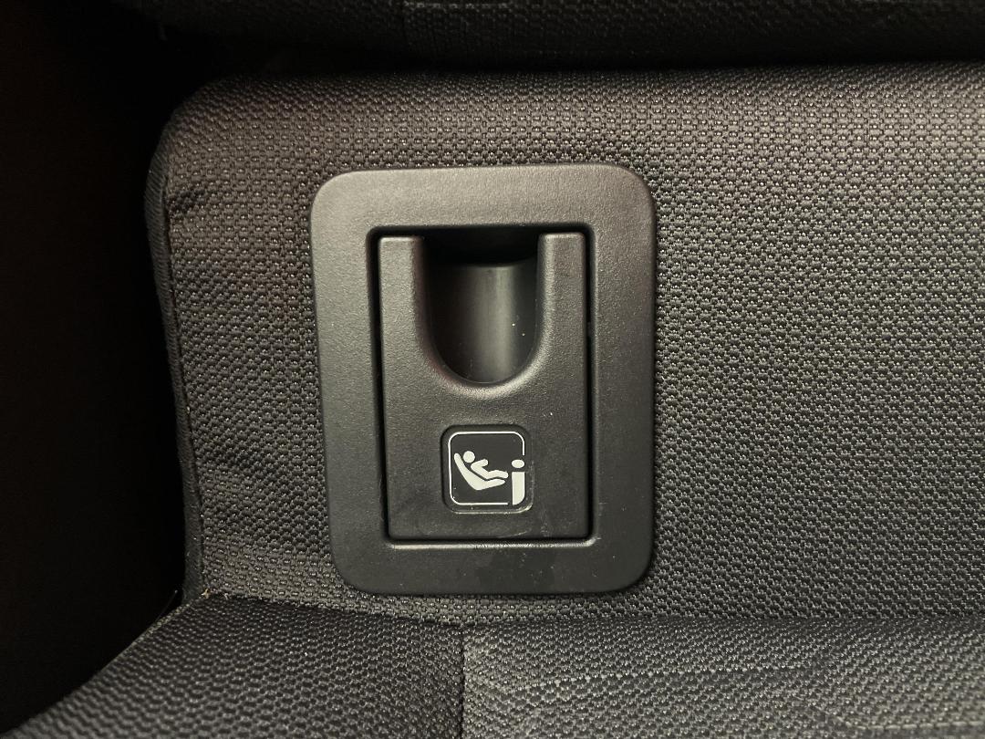 Photo '23' of Toyota Corolla