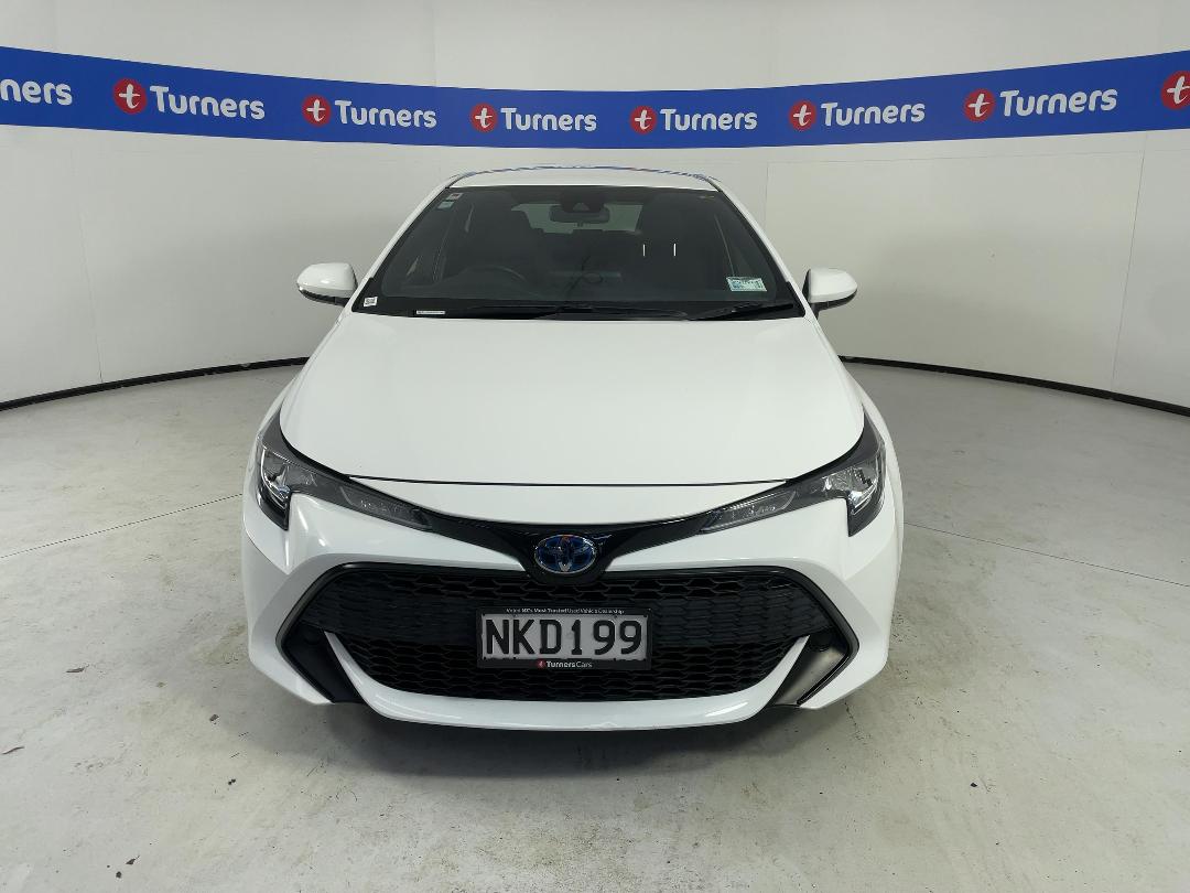 Photo '2' of Toyota Corolla